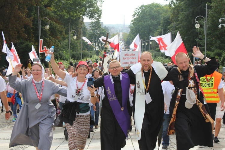 Wejście Pieszej Pielgrzymki na Jasną Górę