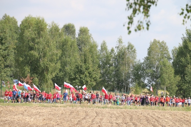 Pielgrzymi na Przeprośnej Górce