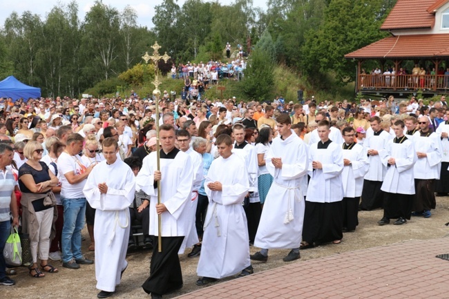 Pielgrzymi na Przeprośnej Górce