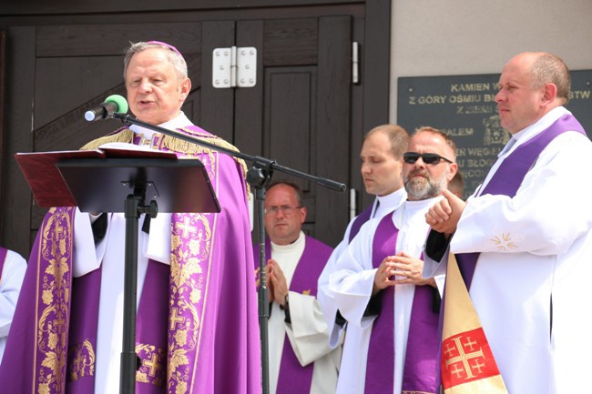 Pielgrzymi na Przeprośnej Górce