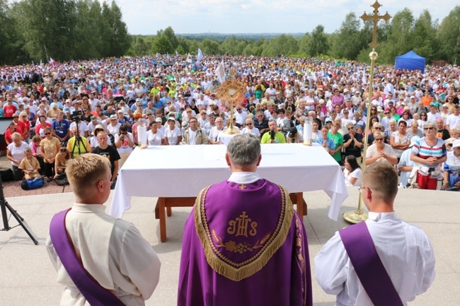 Pielgrzymi na Przeprośnej Górce