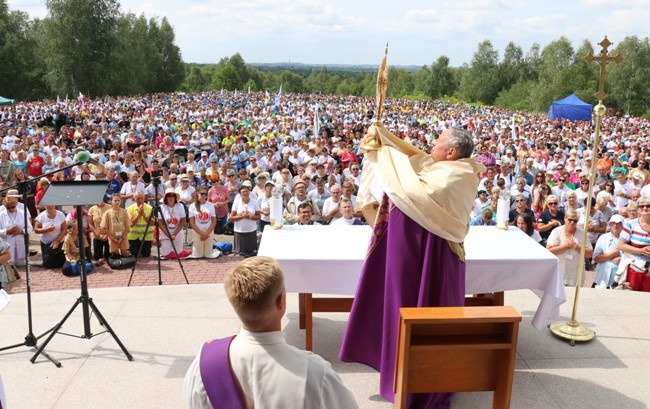 Pielgrzymi na Przeprośnej Górce