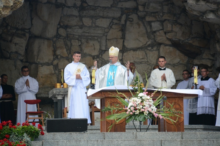 Pielgrzymkowa Eucharystia na Górze św. Anny