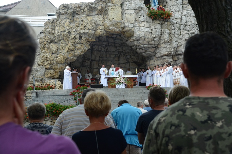 Pielgrzymkowa Eucharystia na Górze św. Anny