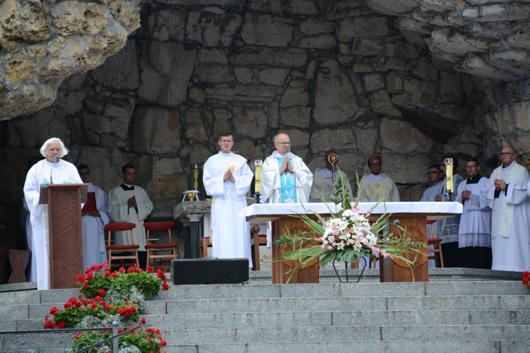 Pielgrzymkowa Eucharystia na Górze św. Anny