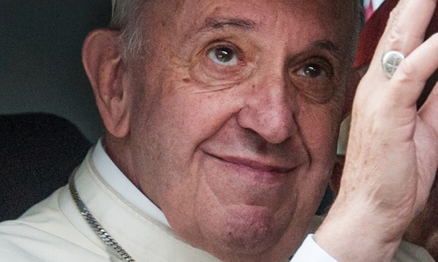 Papież w rocznicę zawalenia wiaduktu Morandi w Genui