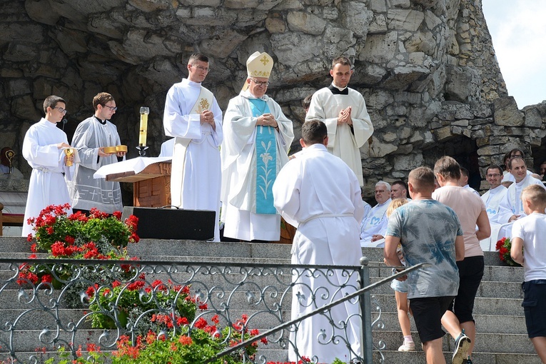 Pielgrzymkowa Eucharystia na Górze św. Anny