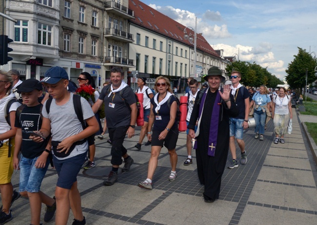 Pielgrzymka radomska - kolumny radomskie