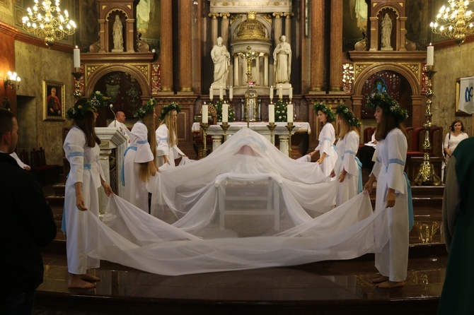 Piekary Śl. Misterium zaśnięcia Maryi