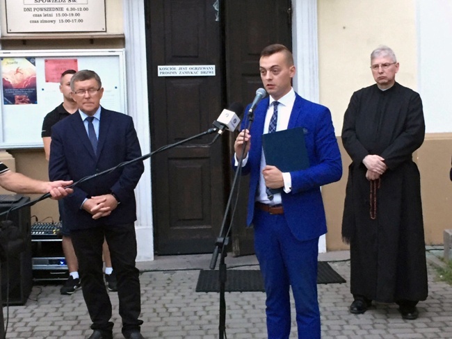 Msza św. i wiec poparcia dla abp. Marka Jędraszewskiego