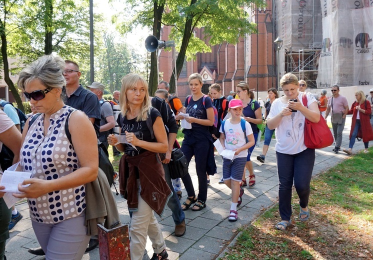 Gliwicka Piesza Pielgrzymka na Jasną Górę - rozpoczęcie w katedrze