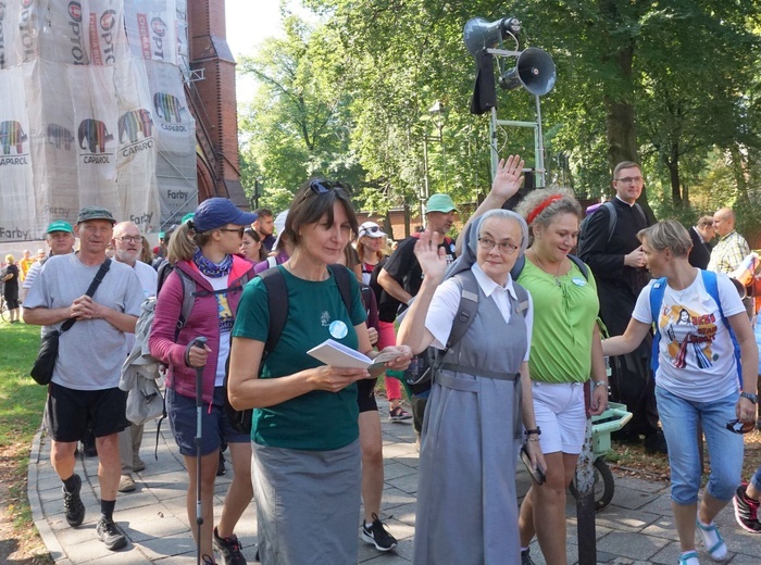 Gliwicka Piesza Pielgrzymka na Jasną Górę - rozpoczęcie w katedrze