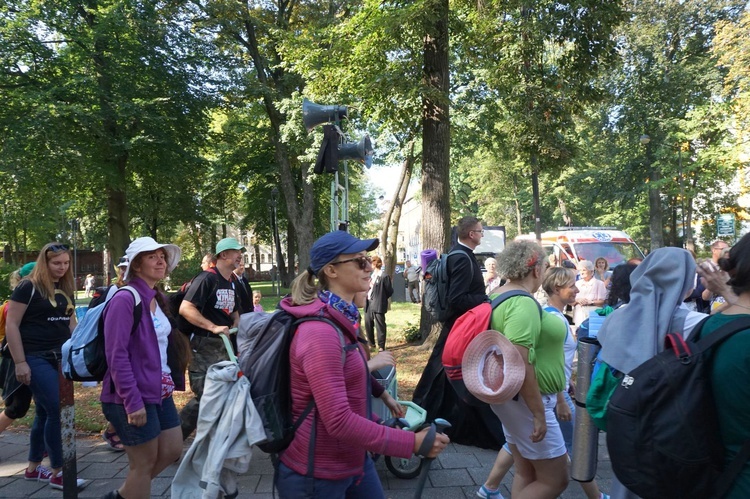 Gliwicka Piesza Pielgrzymka na Jasną Górę - rozpoczęcie w katedrze