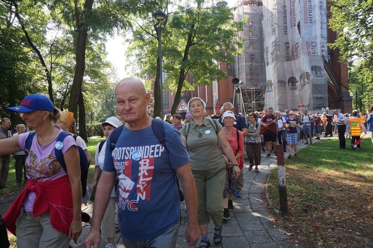 Gliwicka Piesza Pielgrzymka na Jasną Górę - rozpoczęcie w katedrze