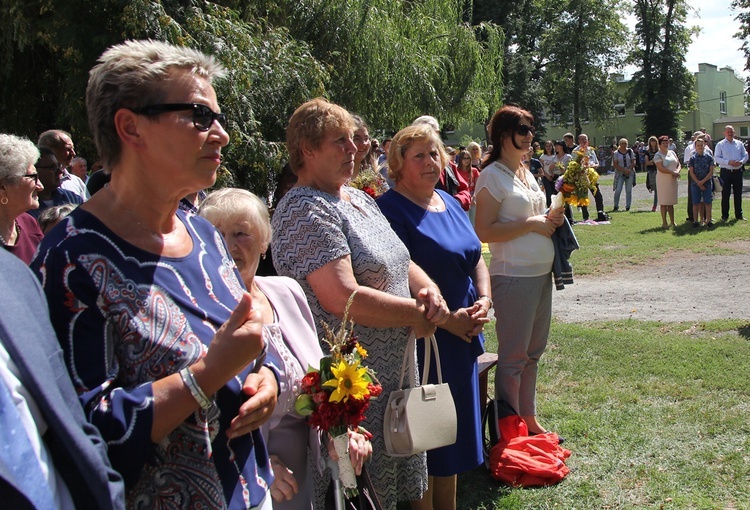 15 sierpnia w Ligocie Książęcej z pielgrzymami z Namysłowa i okolic