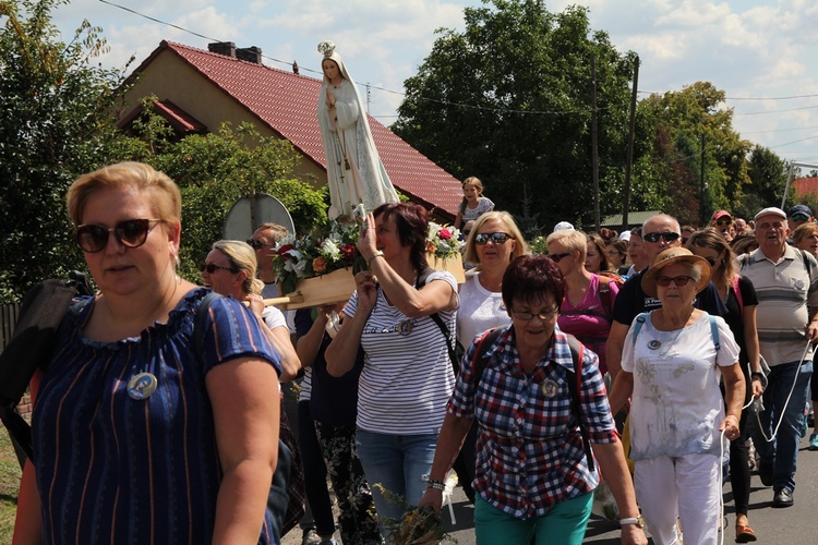 15 sierpnia w Ligocie Książęcej z pielgrzymami z Namysłowa i okolic