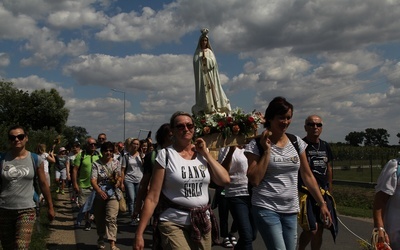 15 sierpnia w Ligocie Książęcej z pielgrzymami z Namysłowa i okolic