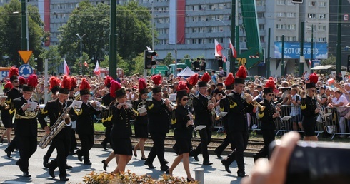 Katowice. Defilada "Wierni Polsce"