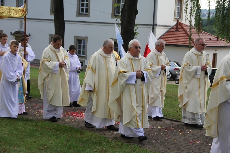 Sto lat obecności Sióstr Franciszanek Rodziny Maryi w Nowym Wiśniczu