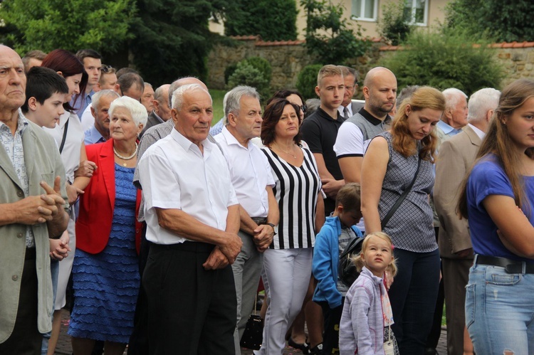 Sto lat obecności Sióstr Franciszanek Rodziny Maryi w Nowym Wiśniczu