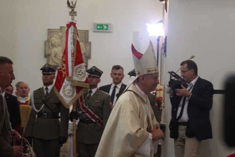 Katowice. Msza św. w kościele garnizonowym