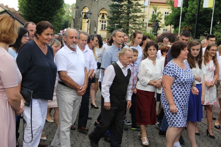 Sto lat obecności Sióstr Franciszanek Rodziny Maryi w Nowym Wiśniczu