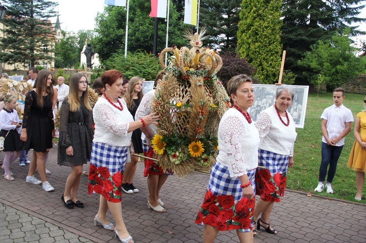 Sto lat obecności Sióstr Franciszanek Rodziny Maryi w Nowym Wiśniczu