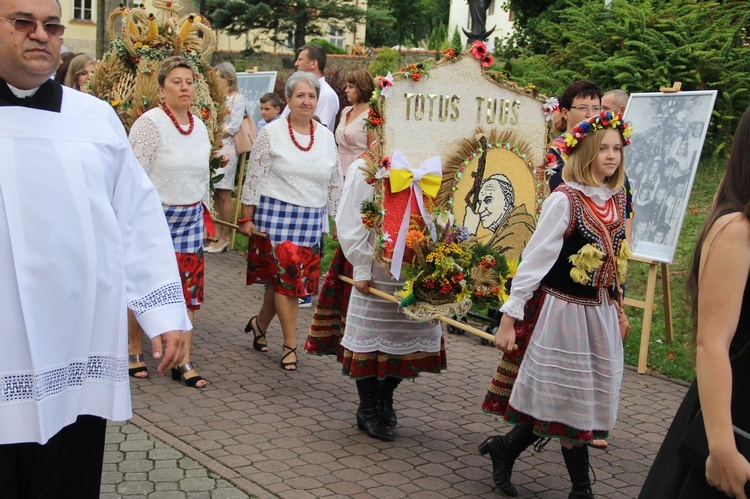 Sto lat obecności Sióstr Franciszanek Rodziny Maryi w Nowym Wiśniczu