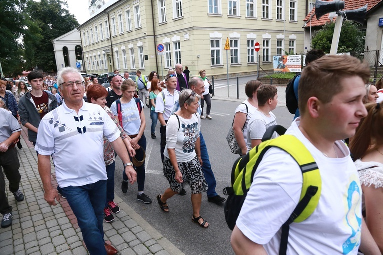 Pielgrzymka trzeźwościowa do Zawady