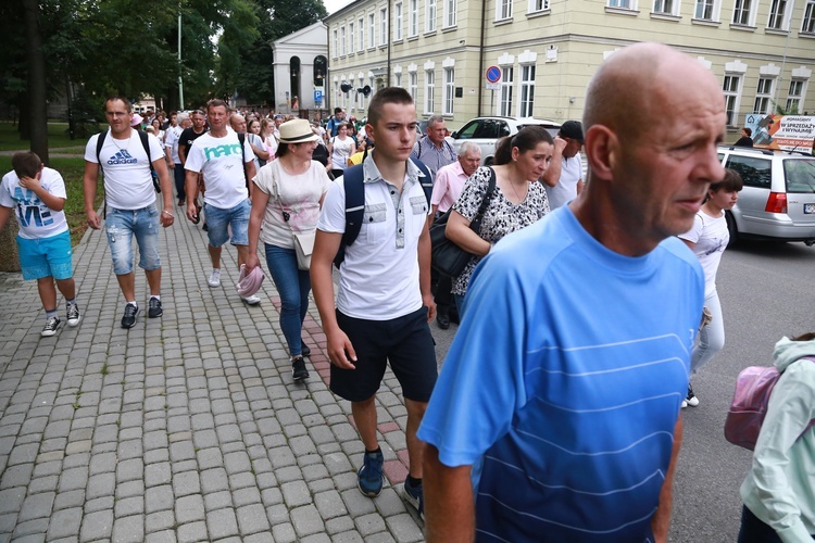 Pielgrzymka trzeźwościowa do Zawady