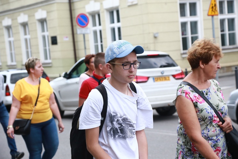 Pielgrzymka trzeźwościowa do Zawady