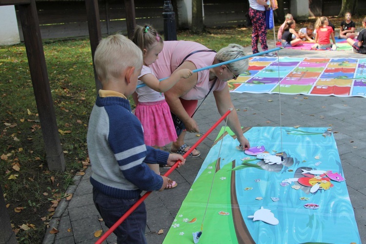 Głębowice - piknik parafialny i konkurs na "Bukiet ziela"