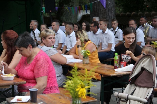Głębowice - piknik parafialny i konkurs na "Bukiet ziela"