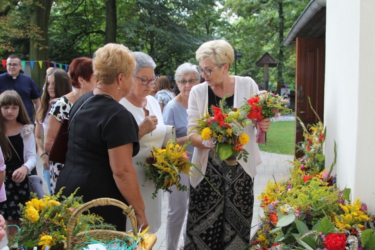 Głębowice - piknik parafialny i konkurs na "Bukiet ziela"