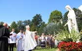 Uroczystość Wniebowzięcia NMP i piknik wojskowy w Rychwałdzie