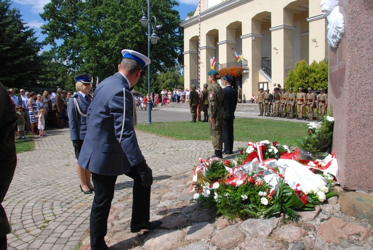 Obchody Święta Wojska Polskiego i uroczystości Wniebowzięcia NMP w Skierniewicach