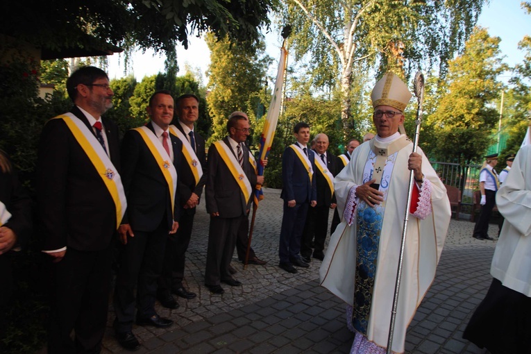 Tychy - Paprocany. Msza św. w intencji powstańców