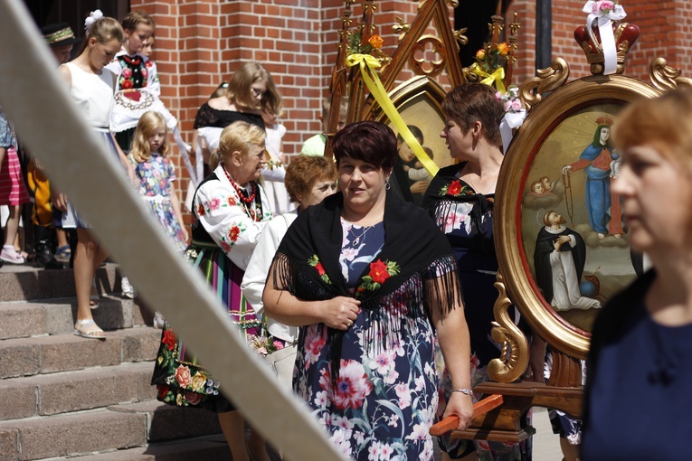 XVII Festyn Rodzinny w Bąkowie Górnym - Msza św.