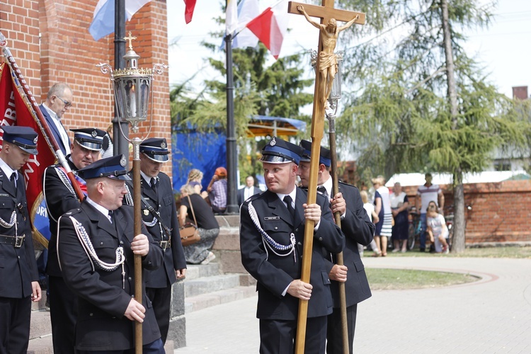 XVII Festyn Rodzinny w Bąkowie Górnym - Msza św.