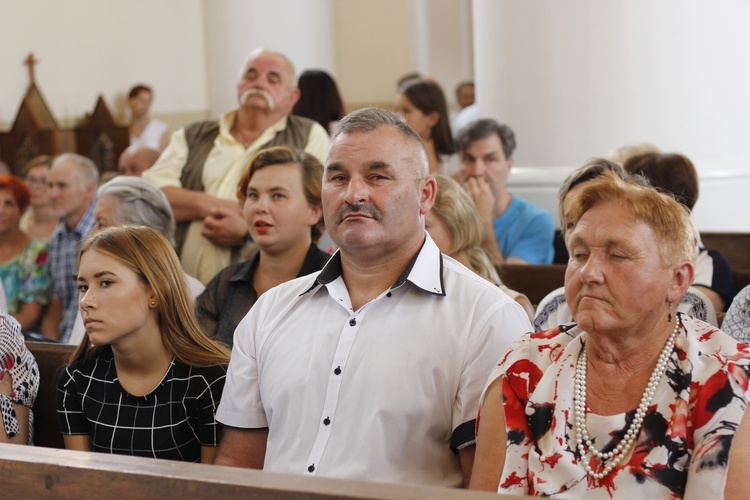 XVII Festyn Rodzinny w Bąkowie Górnym - Msza św.