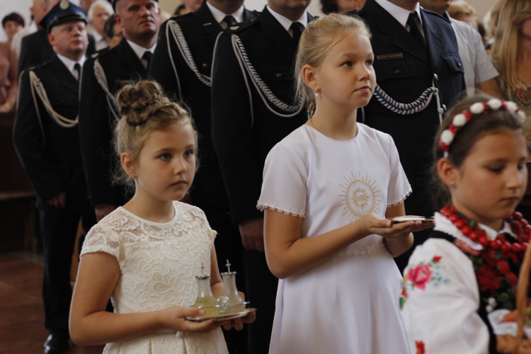 XVII Festyn Rodzinny w Bąkowie Górnym - Msza św.