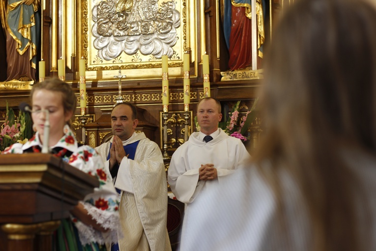 XVII Festyn Rodzinny w Bąkowie Górnym - Msza św.