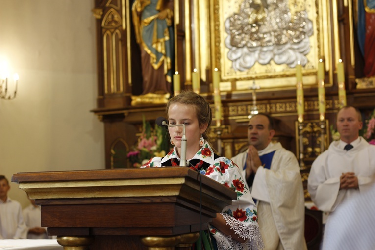 XVII Festyn Rodzinny w Bąkowie Górnym - Msza św.