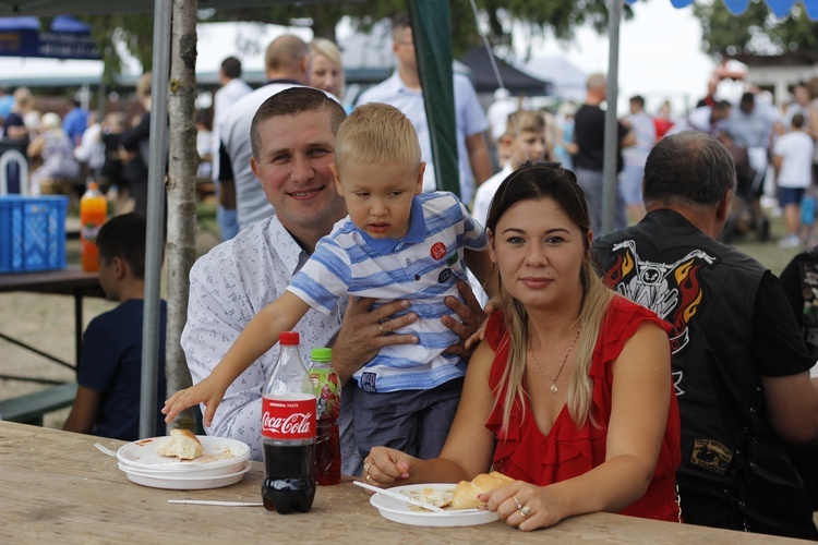 XVII Festyn Rodzinny w Bąkowie Górnym - piknik