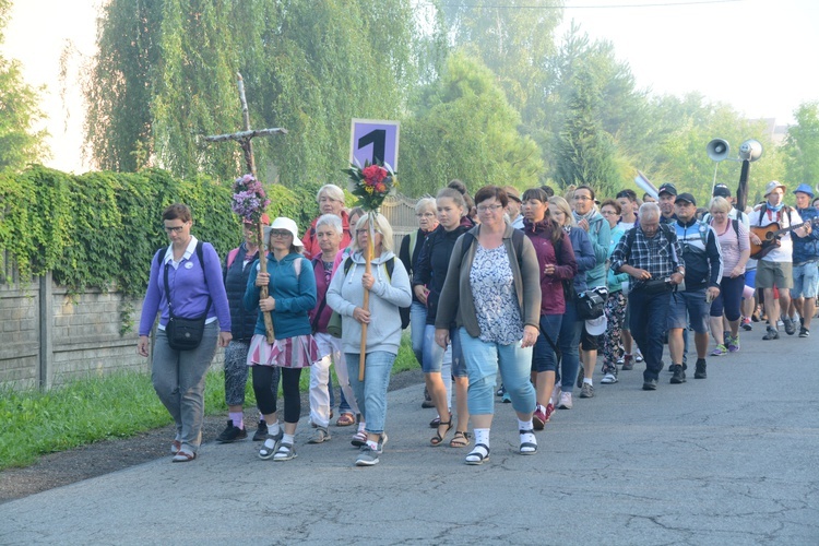 Ostatni poranek pieszej pielgrzymki