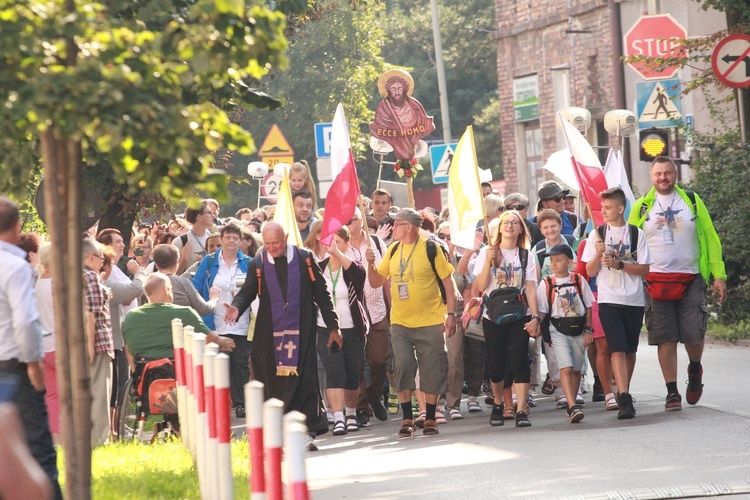 Rozpoczęcie Pieszej Pielgrzymki Tarnowskiej