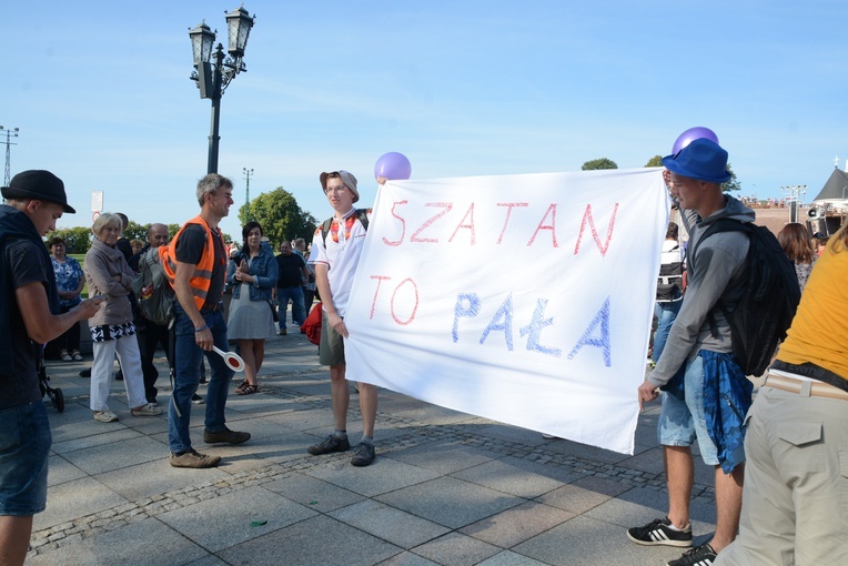 Jedynki u Matki Bożej