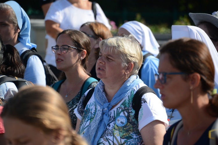 Jedynki u Matki Bożej