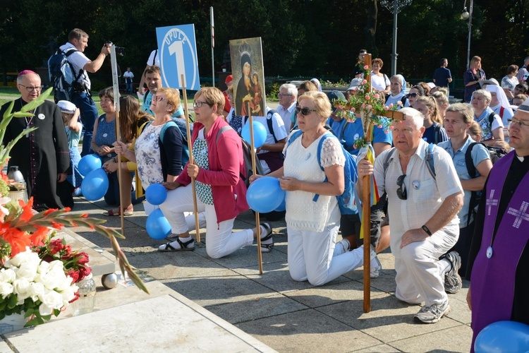 Jedynki u Matki Bożej