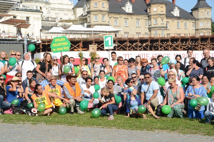 Jedynki u Matki Bożej